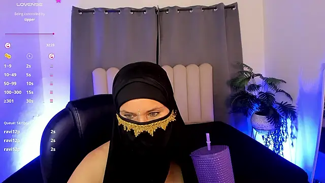 Latifa_ali Webcamshow