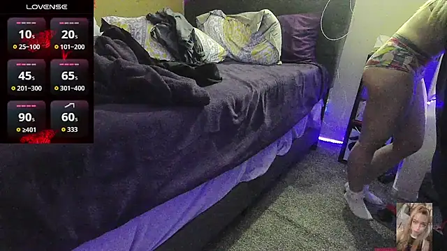 Blondiewithanass Live XXX Chat