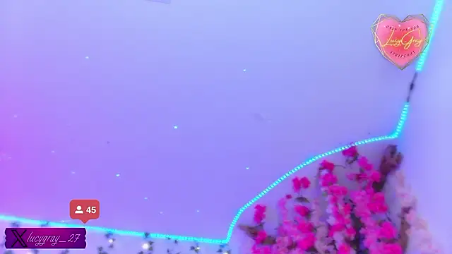 LucyGray Adlı Modelin Canlı XXX Sohbeti