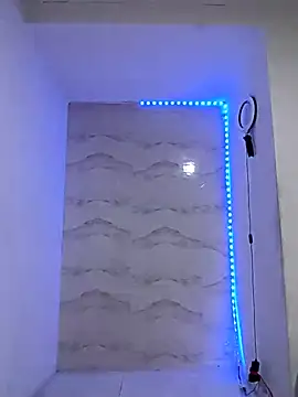 lucy_sluppy_hard Adlı Modelin Canlı XXX Sohbeti