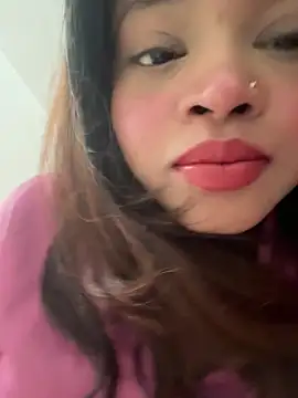 riya_sharma11 Webcam Show