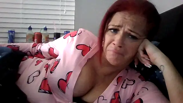 Chatroom XXX en direct de Forbidden-Irish-x