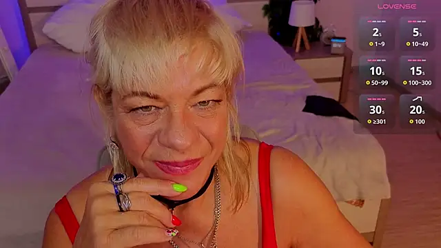 AnittaHarris_ Chat XXX in diretta