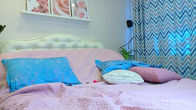 LadySweetWife Live XXX-Chat