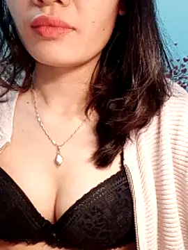 Hinna_x's Webcam Show