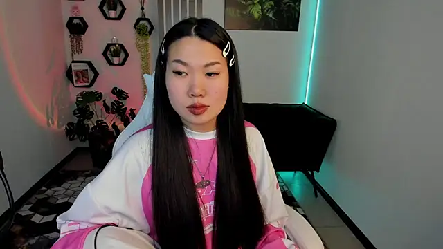 XXX chat uživo modela LunaPurrr