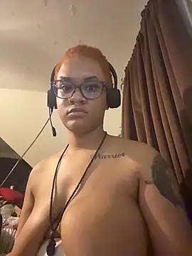 nickytheehawtie's Live XXX Chat