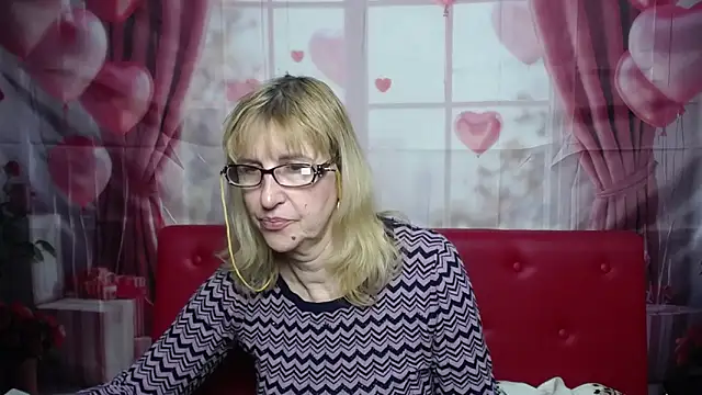 Онлайн чат XXX PattySanny