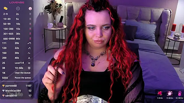 Miss_Maya_Mils' Live XXX Chat