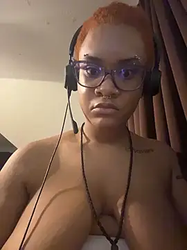 nickytheehawtien Live XXX chat