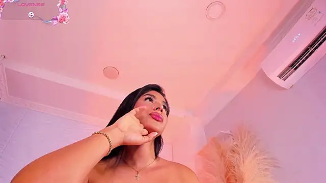 IsabelleFoxx_ Show Webcam