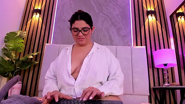 Carlotta_de_velour Live XXX-Chat