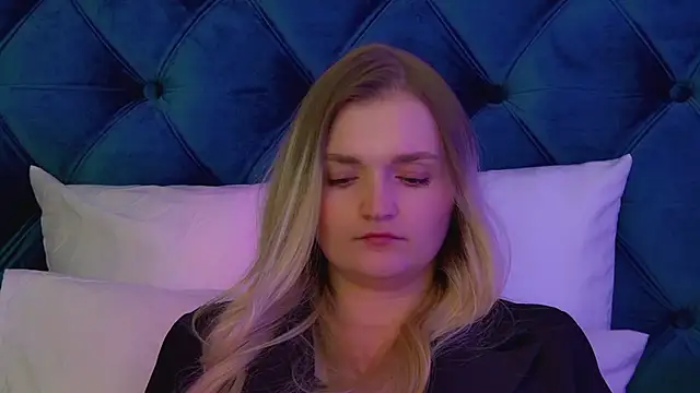 AnnyRaii's Live XXX Chat