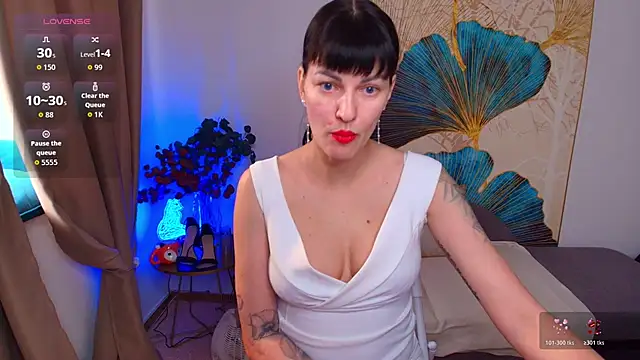 Agata__Moore Chat XXX in diretta