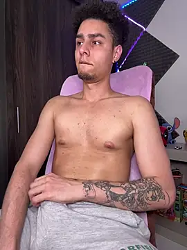 Czat XXX na żywo – bigryann23