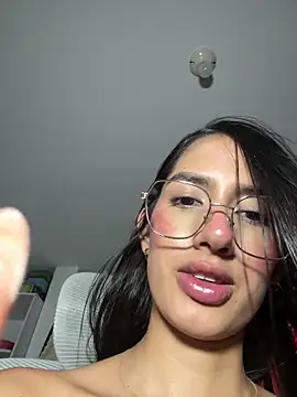 Julieta_Duque élő XXX-chatje