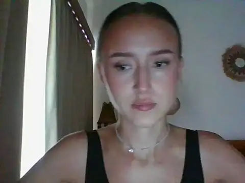 Nyvoria Live XXX-Chat