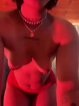 Chat XXX en directo de LilithMonette