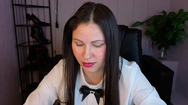 Dana__dom 即時 XXX 聊天