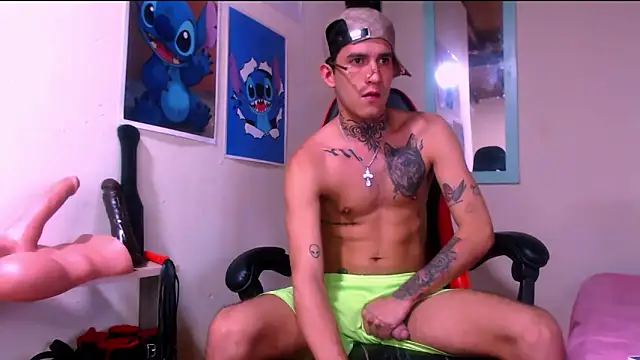 عرض كام dilan_abraham12