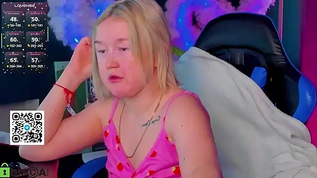 Sara_Robinson Adlı Modelin Canlı XXX Sohbeti