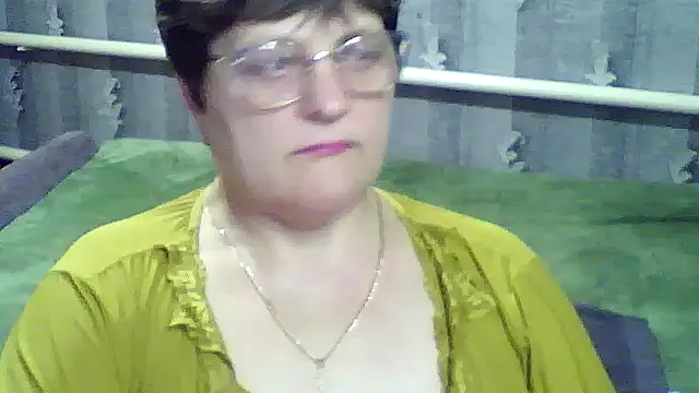 Chat +18 de ElzaJewel ao vivo