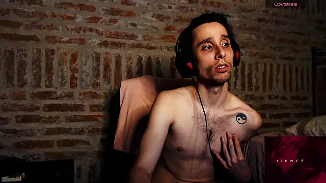 CaramelToy: вебкам-шоу