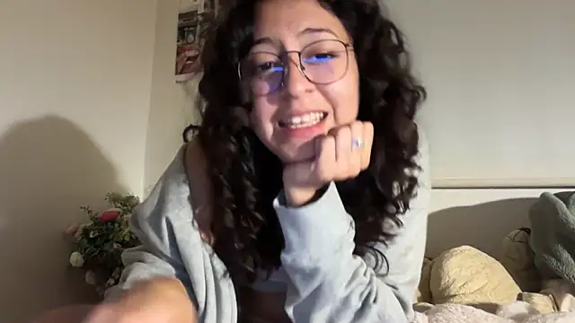 Alicatcua_ élő XXX-chatje