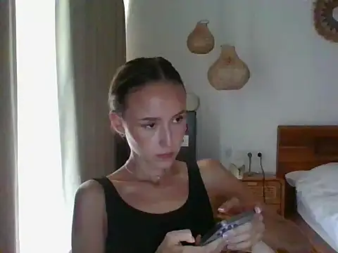 Nyvoria's Live XXX Chat