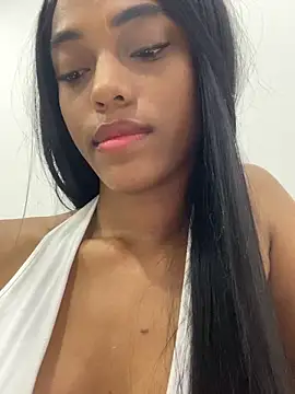 แชท XXX สดของ Brunette__XXX