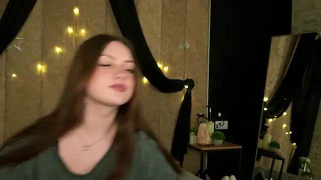 Kendra_Parlow élő XXX-chatje
