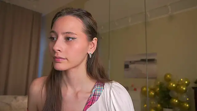 EditaBails Adlı Modelin Canlı XXX Sohbeti