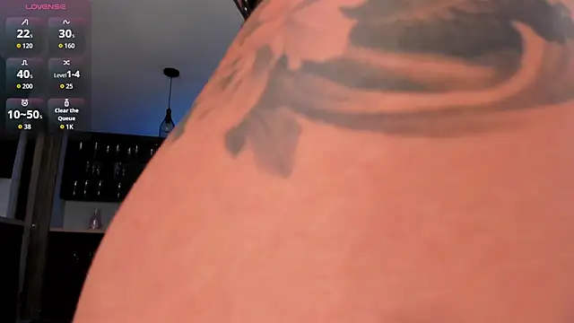 MilaColeman 现场XXX聊天