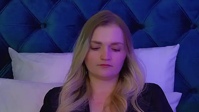 AnnyRaii 现场XXX聊天