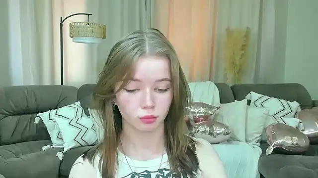 دردشة Violetta__Dreams الجنسية المباشرة