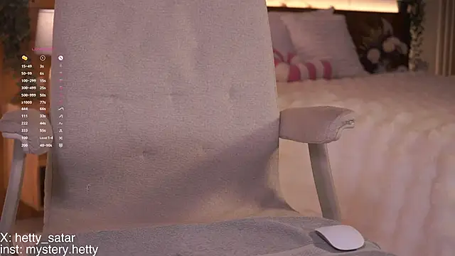 Hetty_satar 现场XXX聊天