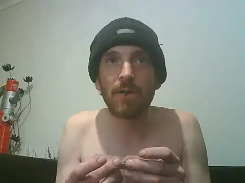 PocoLoco420 网络视讯表演