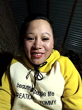 Chat XXX ao vivo de Jooj-