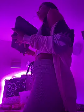 SofiaSiren live XXX chat