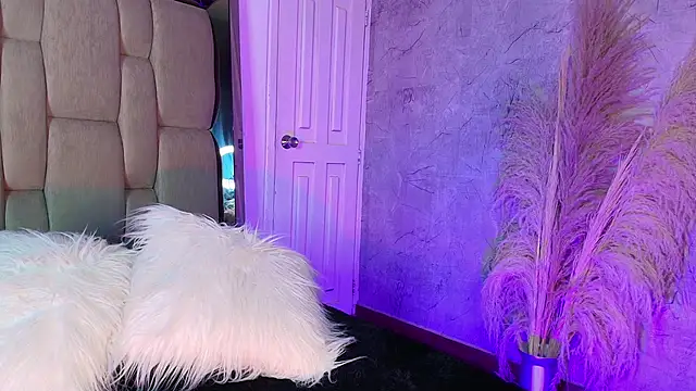 Živý XXX chat REDS_VELVET