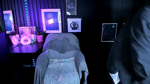 CarmenSoft's Live XXX Chat