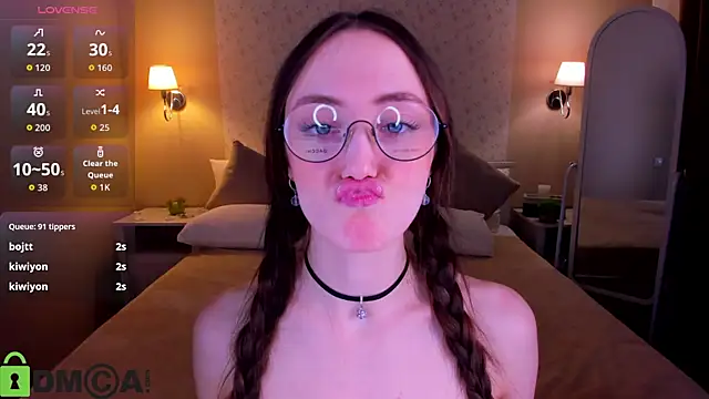 Lexi_Split Live XXX Chat