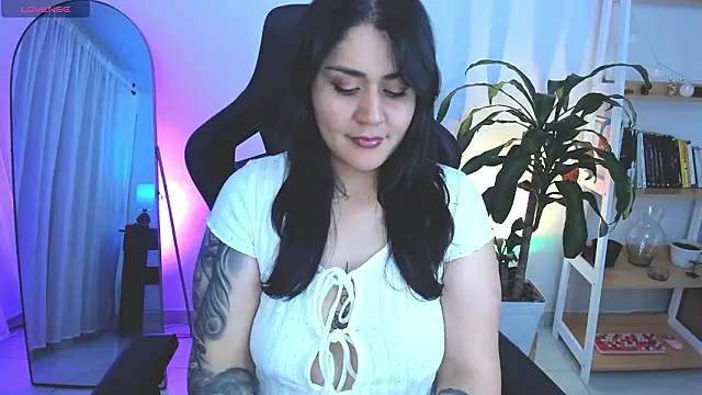 دردشة karlie02_ الجنسية المباشرة