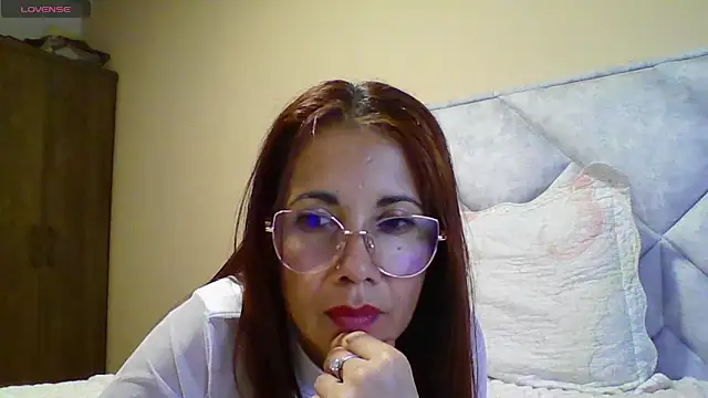 camila_star10のライブXXXチャット