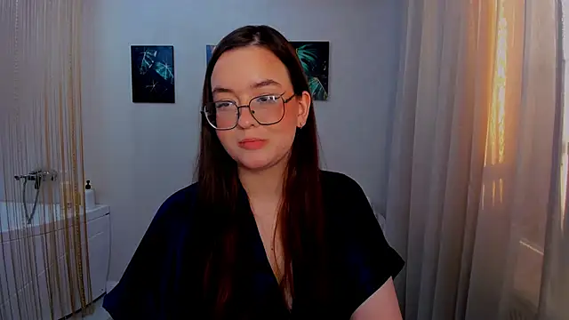 แชท XXX สดของ WishToBloom