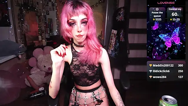 Show modela Ink__pleasure na web-kameri