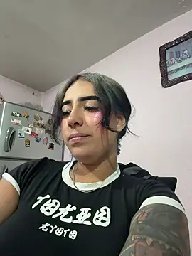 Scarlett-LS' Live XXX Chat