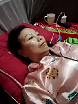 Lili-123k's Live XXX Chat