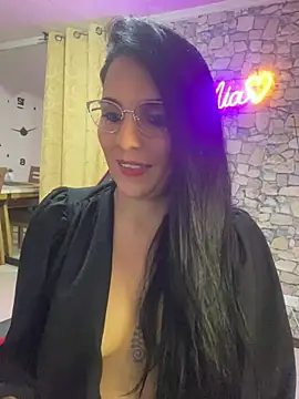 XXX chat uživo modela Miaswwe