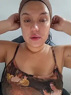 Chat +18 de Sophie-hatter ao vivo